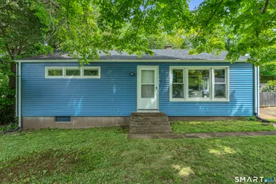 136 Spencer Drive, Middletown, CT 06457 - Photo 1