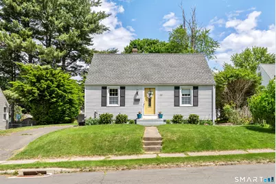 22 Rowe Place, Bristol, CT 06010 - Photo 1