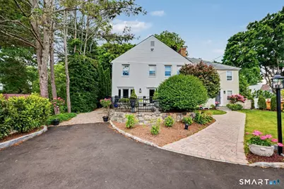 112 East Avenue, New Canaan, CT 06840 - Photo 1