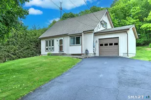 4 Windsor Pl, Naugatuck, CT 06770 - Photo 1