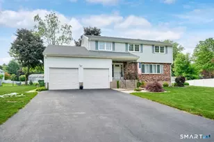 17 Lancaster Rd, Cromwell, CT 06416 - Photo 1