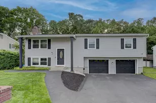 164 Hickory Hill Dr, Waterbury, CT 06708 - Photo 1
