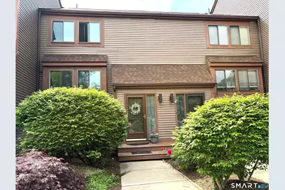 4 Wickhams Fancy #4, Canton, CT 06019 - Photo 1