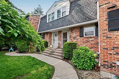 19 Colonial Road #8, Stamford, CT 06906 - Photo 1