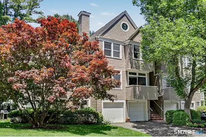 942 South Pine Creek Road, Fairfield, CT 06824 - Photo 1