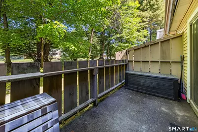 7 Sutton Place #7, Bloomfield, CT 06002 - Photo 23