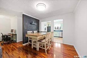 7 Sutton Pl, Bloomfield, CT 06002 - Photo 5