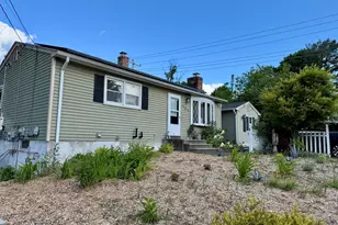 264 South St, Windham, CT 06226 - Photo 1