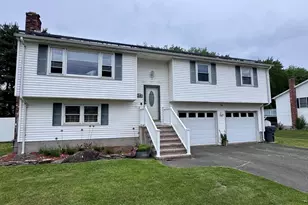24 Middle Rd, Enfield, CT 06082 - Photo 1