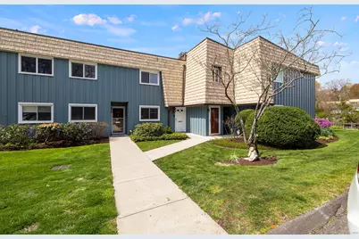 1153 Stratfield Road #1153, Fairfield, CT 06825 - Photo 1