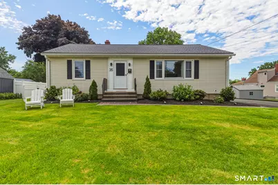 35 Birchwood Square, Stratford, CT 06614 - Photo 1