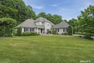 38 Avalon Dr, Middlebury, CT 06762 - Photo 1