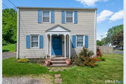 4 Waddell Road, Manchester, CT 06040 - Photo 1