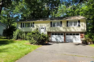 25 Sylvia Ln, Windsor, CT 06095 - Photo 1