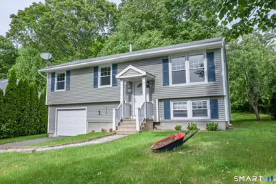 49 Tudor Lane, Naugatuck, CT 06770 - Photo 1