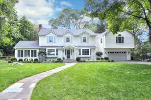 55 Blueberry Hill Rd, Weston, CT 06880 - Photo 1