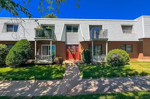 256 Richard St, Newington, CT 06111 - Photo 1