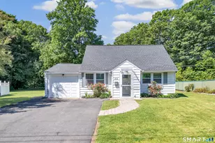 202 Glen Hills Rd, Meriden, CT 06451 - Photo 1