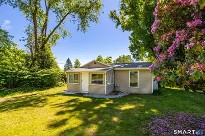 1 West Boulevard, East Hampton, CT 06424 - Photo 1