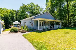 817 Thompson Rd, Thompson, CT 06277 - Photo 1