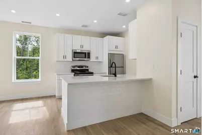 220 East Road #E, Meriden, CT 06450 - Photo 1