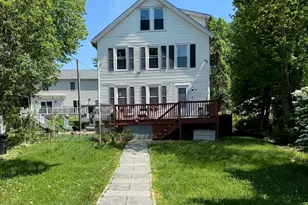 33 MacIntosh Rd, Norwalk, CT 06851 - Photo 1
