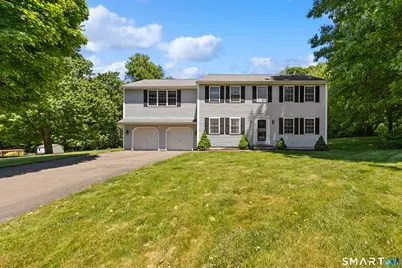 11 Coachlight Circle, Prospect, CT 06712 - Photo 1