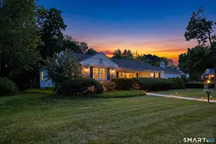 19 Pine Tree Dr, Stamford, CT 06906 - Photo 1