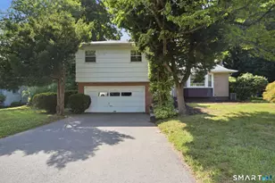 65 Huntington Dr, West Hartford, CT 06117 - Photo 1
