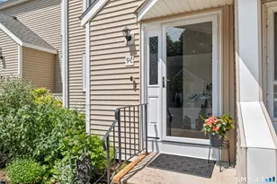9 The Hamlet, Enfield, CT 06082 - Photo 1