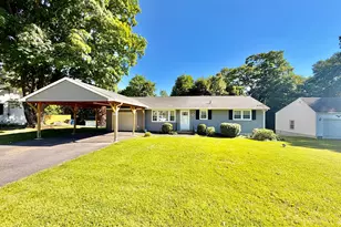 34 Scott Dr, Torrington, CT 06790 - Photo 1