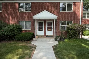 61 Arnold Way, West Hartford, CT 06119 - Photo 1