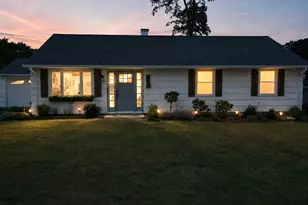 200 Little Deer Rd, Bridgeport, CT 06606 - Photo 1