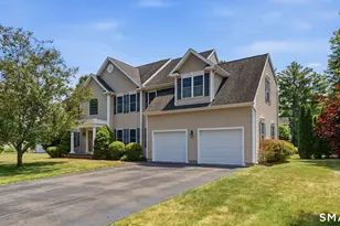 10 Rosecliff, Farmington, CT 06032 - Photo 1