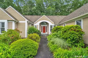 19 Whitehall Ln, Groton, CT 06355 - Photo 1