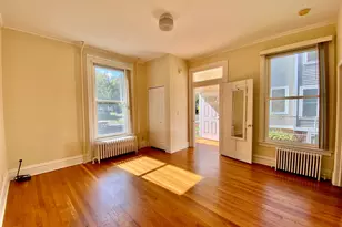 239 Edwards St, New Haven, CT 06511 - Photo 1