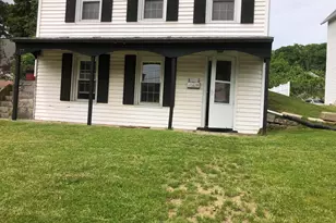 77 North St, Danbury, CT 06810 - Photo 1