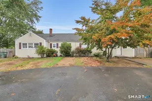 199 Dupont Pl, Bridgeport, CT 06610 - Photo 1