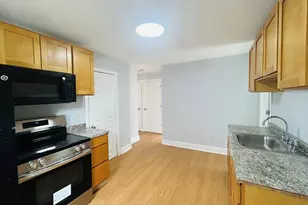 207 E Main St, Middletown, CT 06457 - Photo 1