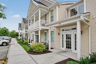 104 Center Meadow Ln, Danbury, CT 06810 - Photo 1