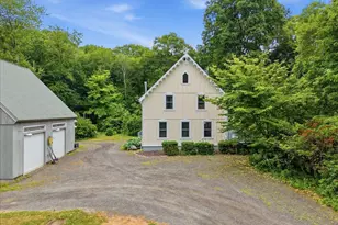 124 Town St, East Haddam, CT 06423 - Photo 1