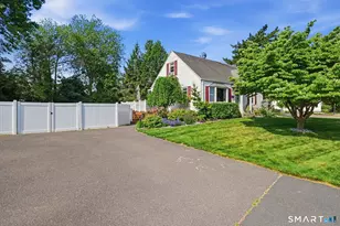 18 Freemont Rd, Enfield, CT 06082 - Photo 1