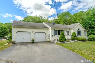 97 Lillibridge Rd, Plainfield, CT 06374 - Photo 1
