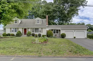 8 Circle Dr, Enfield, CT 06082 - Photo 1