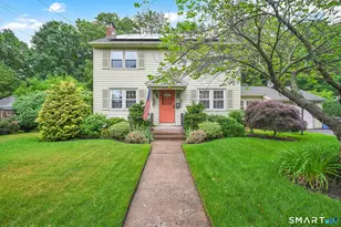 33 Brent Rd, Manchester, CT 06042 - Photo 1