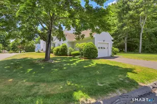 25 Locust Ln, Farmington, CT 06032 - Photo 1