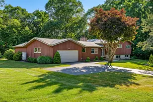 9 Laurel Hill Dr S, East Lyme, CT 06357 - Photo 1