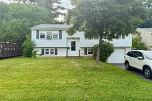 5 David Cir, Windsor, CT 06095 - Photo 1