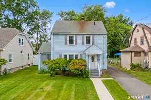 81 Woodlawn St, West Hartford, CT 06110 - Photo 1