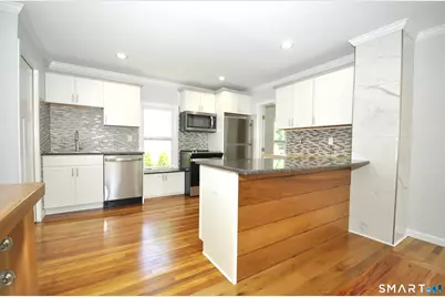 17 Hough Street, Plainville, CT 06062 - Photo 1